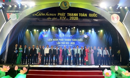 Đồng chí Phó Trưởng Ban Tổ chức Trung ương Mai Văn Chính dự Lễ khai mạc Liên hoan phát thanh toàn quốc